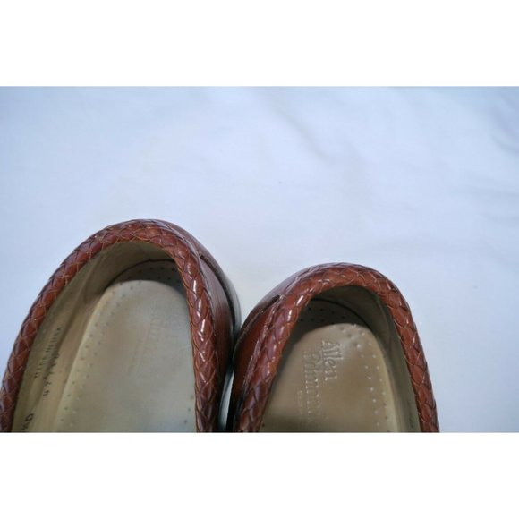 Allen Edmonds Shoes Maxfield Brown Mens 9.5 D Leather USA Tassel Loafers READ main image 4